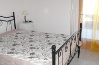 /album/photos2/chambre-du-bas-jpg/